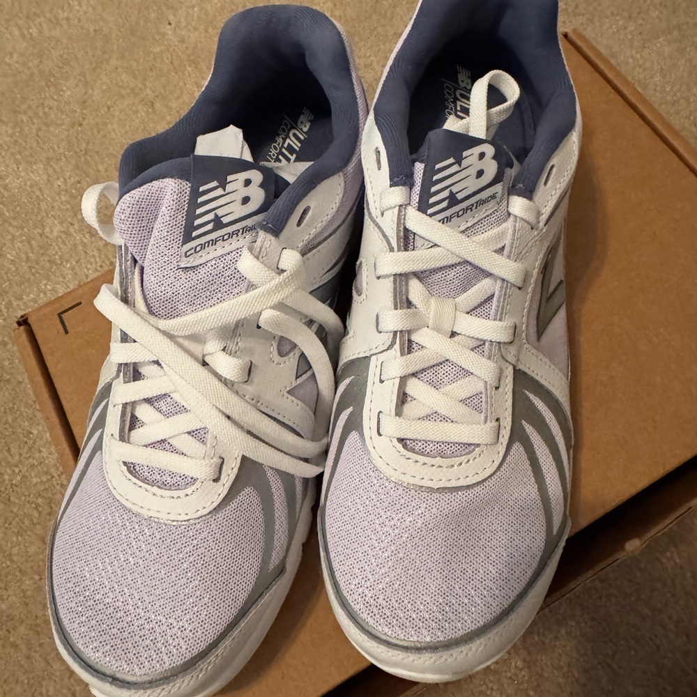 New Balance Women's White and Blue Sneakers